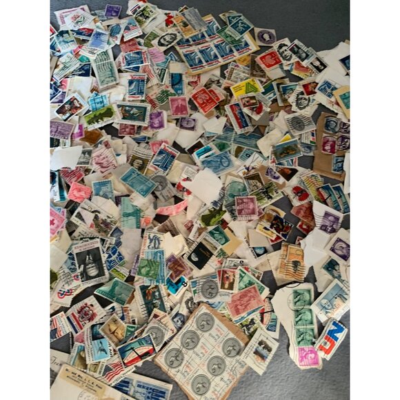 Vintage Postage Stamp Collection - Picture 12 of 15